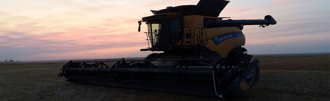 New Holland Combines for sale at Hoven Equipment